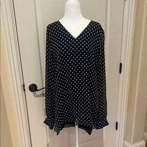 Banana Republic Navy and White Polka Dot Women's Top